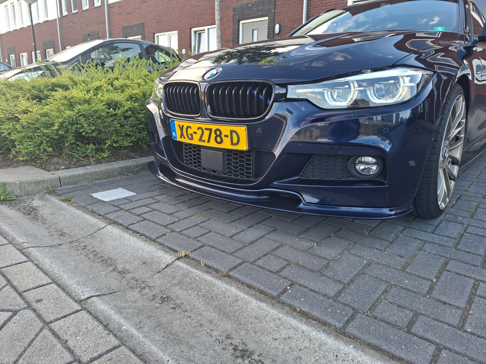 Frontlip BMW F30/F31 M-pakket, Gebruikt, Voor, Ophalen of Verzenden, Bumper