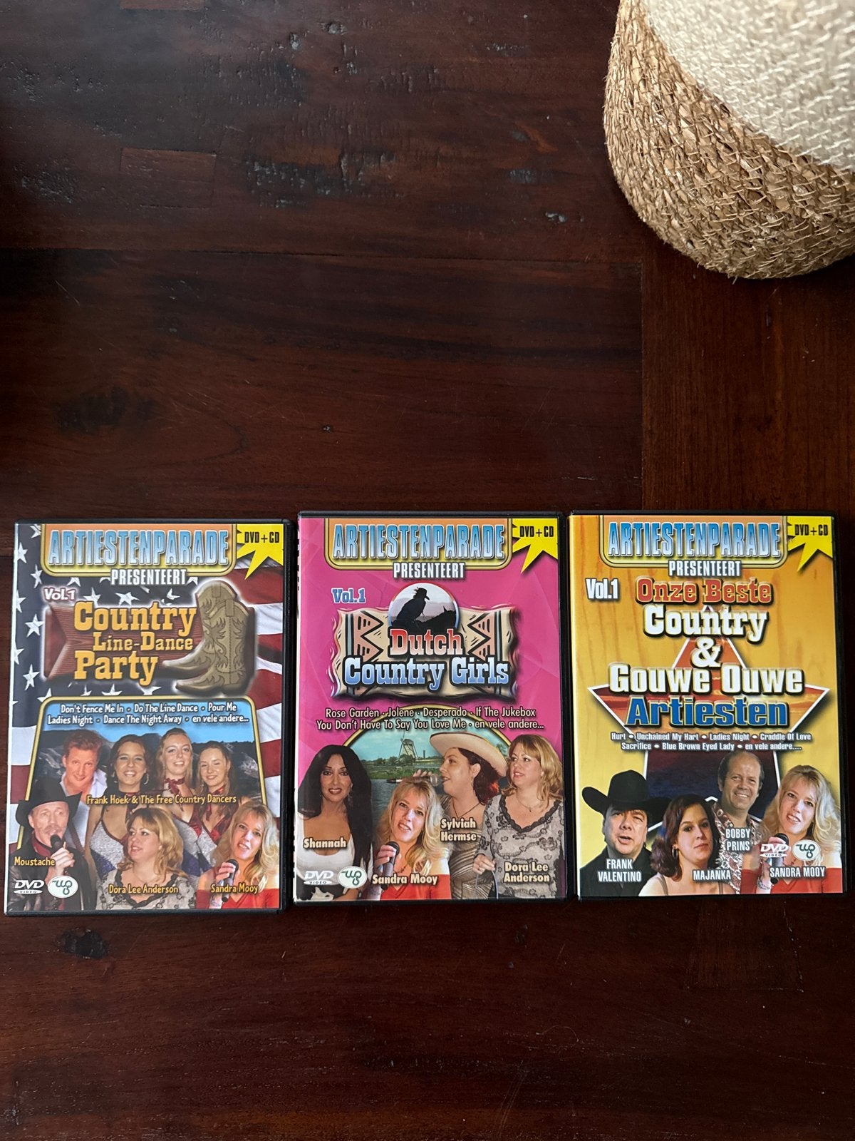 Country DVD Boxset: Line-Dance, Dutch Girls & Gouwe Ouwe, Ophalen of Verzenden, Gebruikt