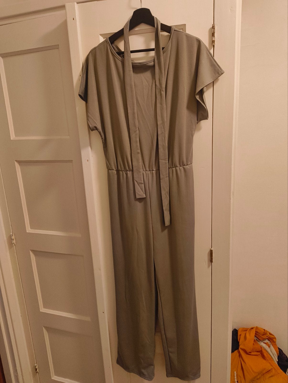 Yara-Jumpsuit-Grijs-Maat L (NIEUW), Kleding | Dames, Maat 42/44 (L), Yara, Nieuw, Ophalen of Verzenden