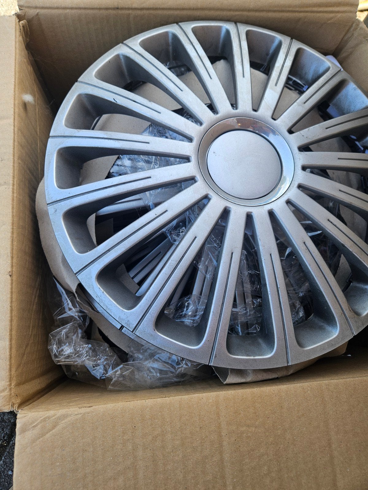 Wieldoppen 14  inch - Zilverkleurig, Ophalen of Verzenden, Gebruikt