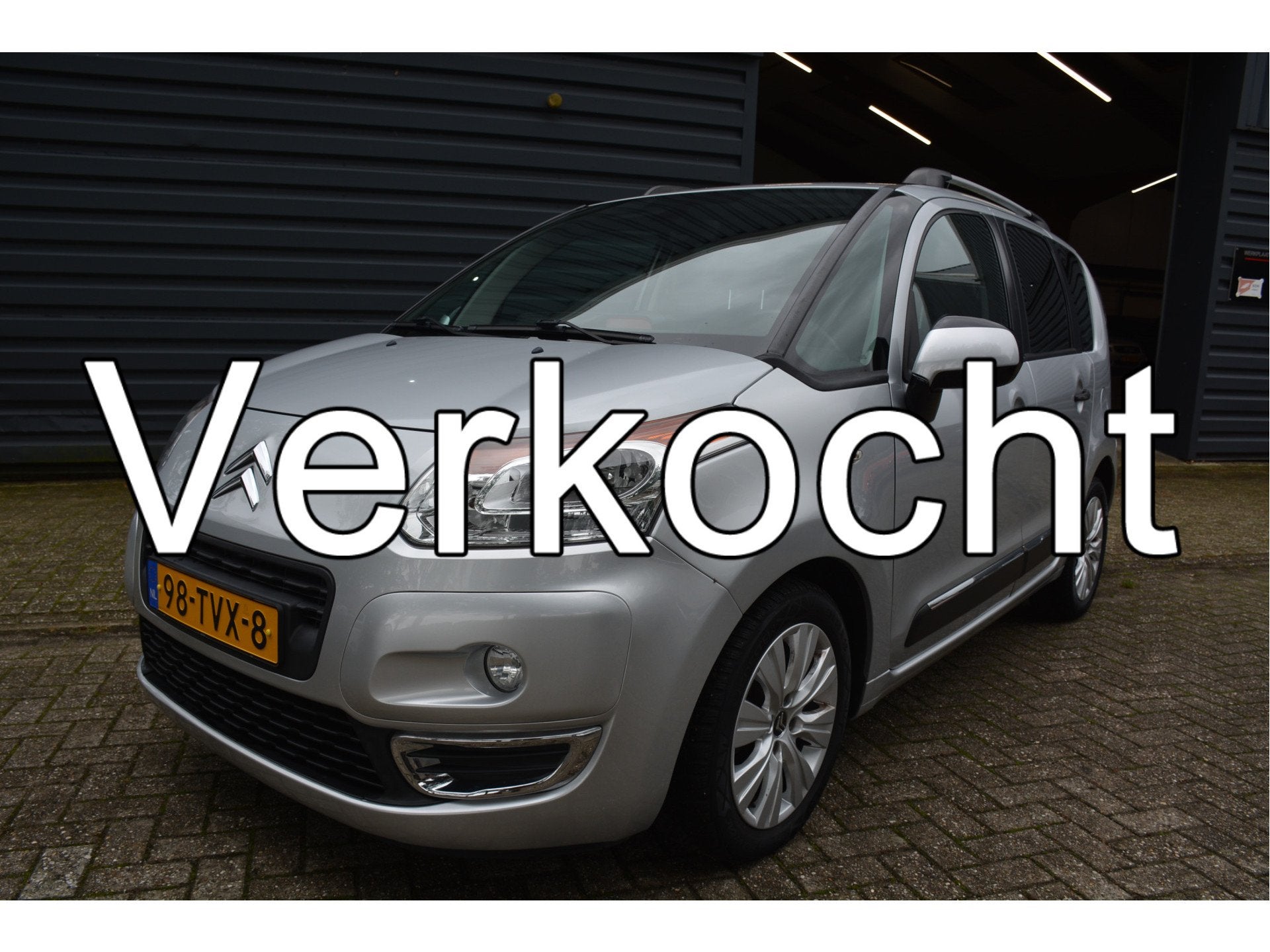 Citroën C3 Picasso 1.6 VTi Exclusive Automaat Trekhaak Clim, Auto's, Euro 5, Gebruikt, Zwart, 4 cilinders