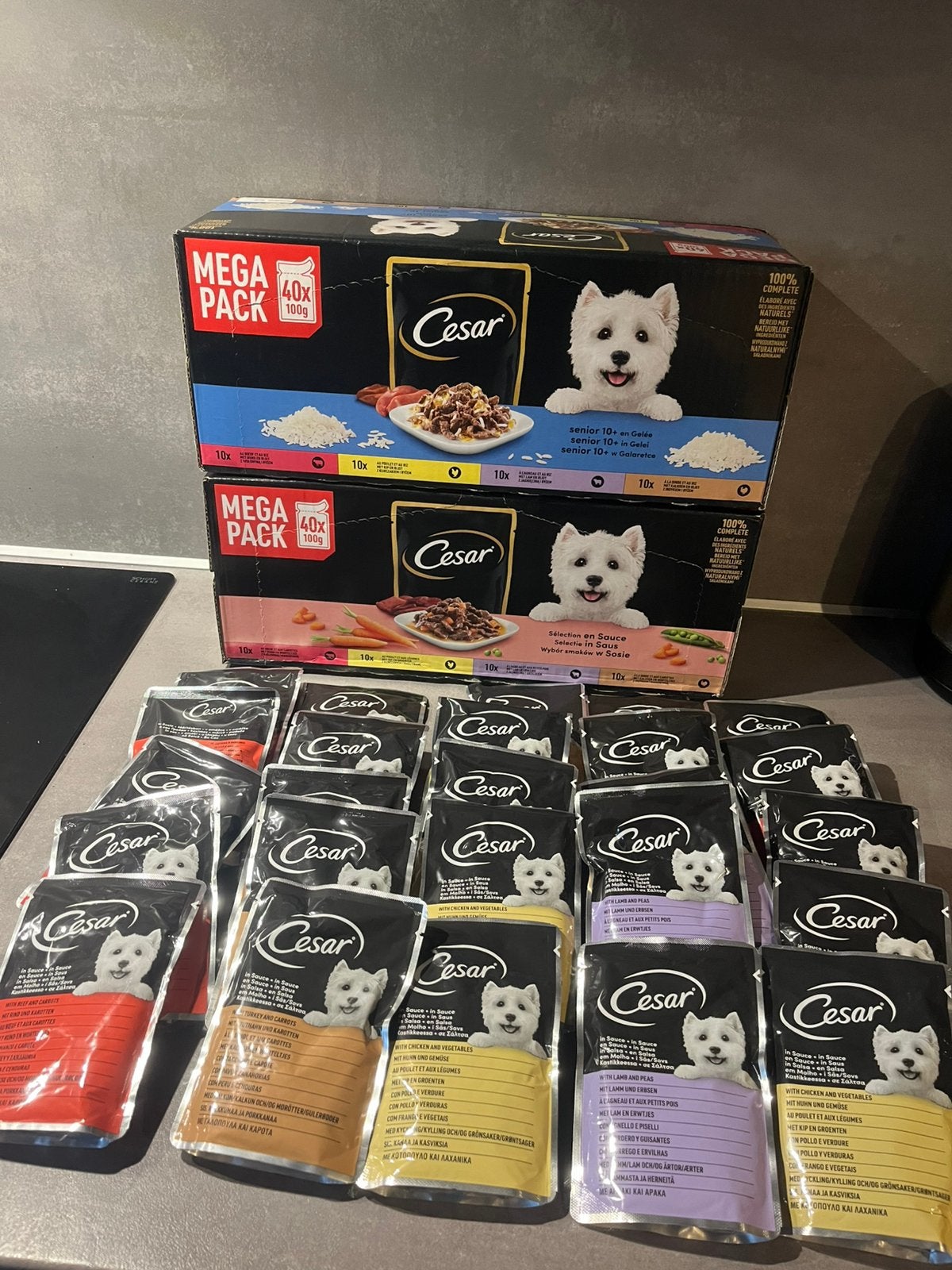 Cesar hondenvoer - 105 zakjes à 100 gram., Ophalen of Verzenden, Hond