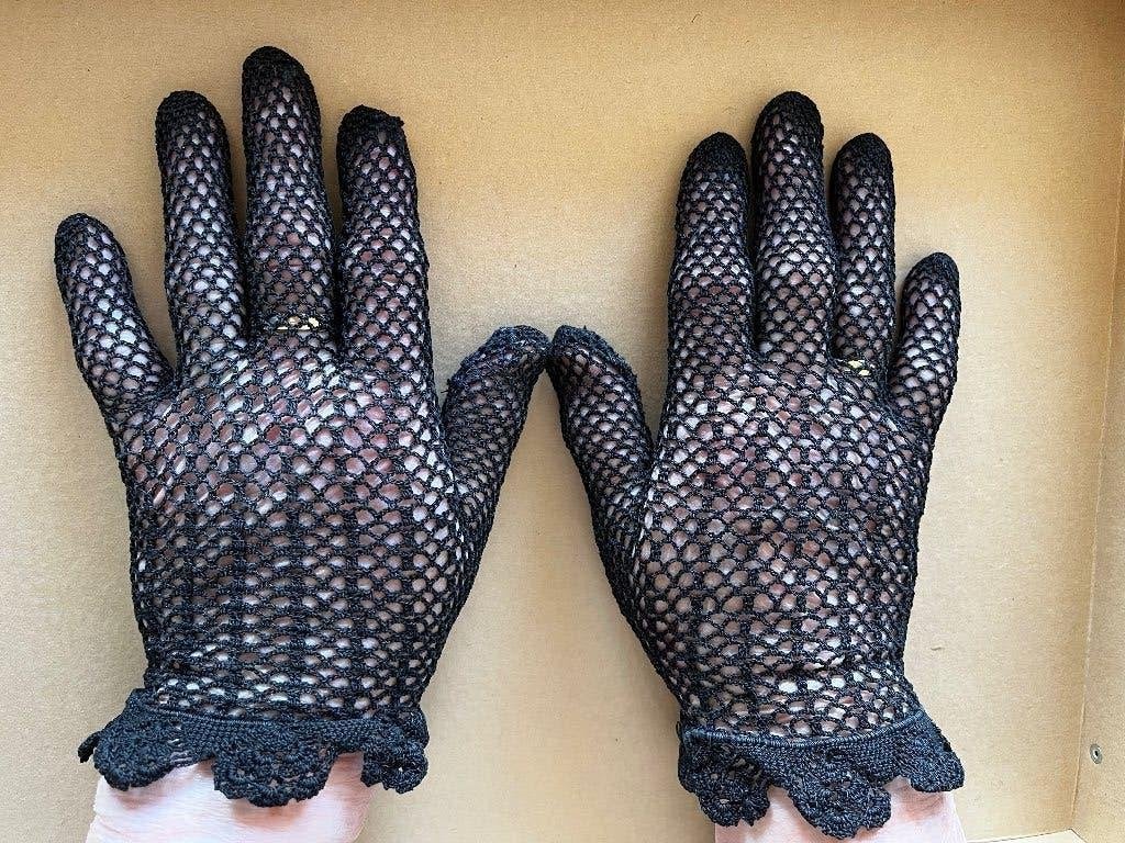 Vintage handschoen dames zwart, Ophalen of Verzenden, Zo goed als nieuw, Handschoenen
