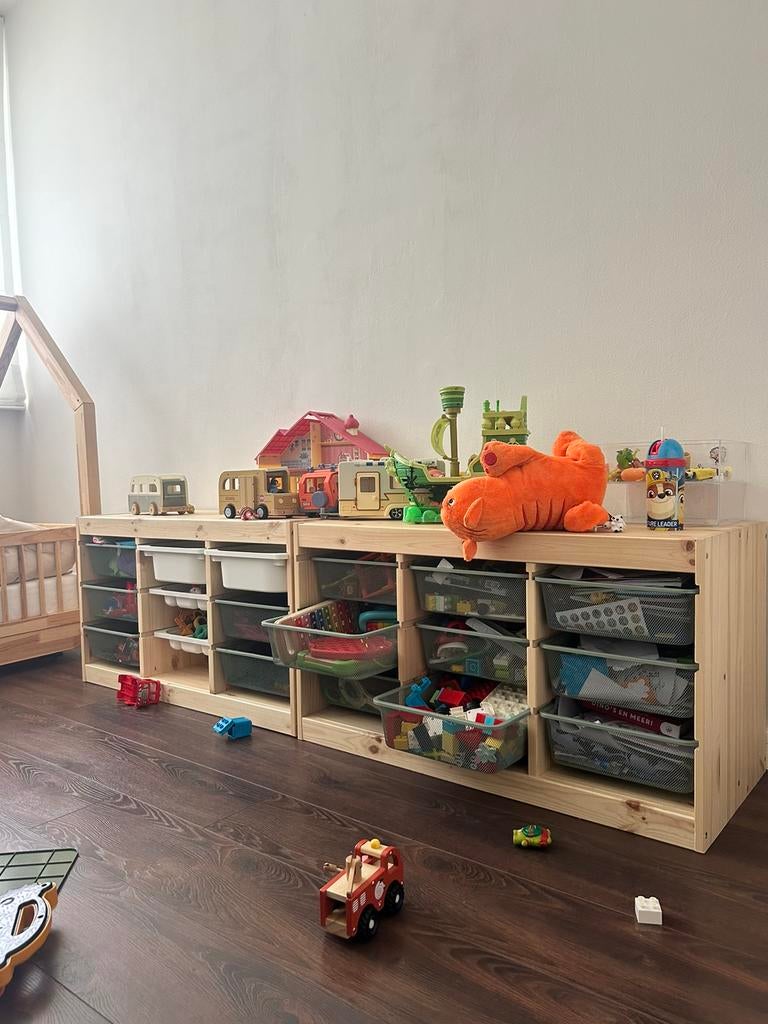 2 ikea trofast kasten kast beuken met groene/witte lades, Kinderen en Baby's, Kinderkamer | Commodes en Kasten, Ophalen, Minder dan 50 cm