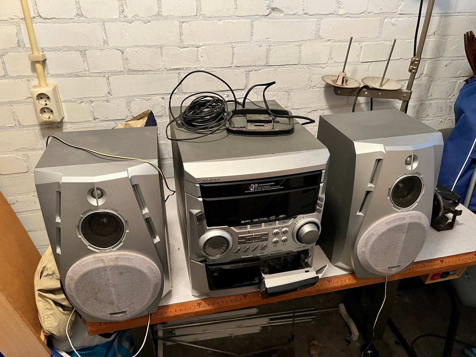 Daewoo Radio, Ophalen, Gebruikt