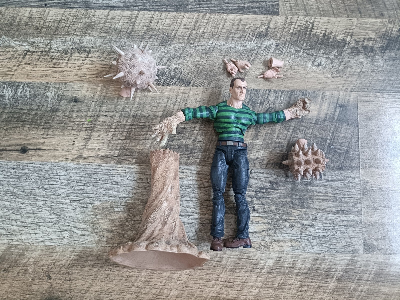 Marvel Legends Sandman actiefiguur met accessoires, Ophalen of Verzenden, Gebruikt