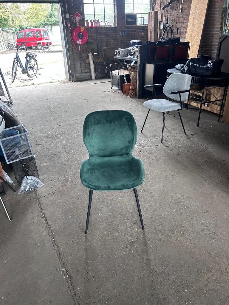2 groene eetkamerstoelen outlet korting, Ophalen, Twee, Overige kleuren, Zo goed als nieuw