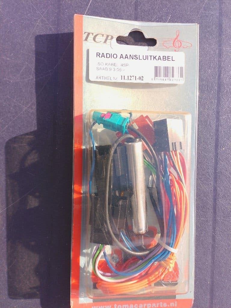 ISO Radio + antenne aansluitkabel Saab 9-3 vanaf 2006, Auto diversen, -, -, Ophalen of Verzenden, Tcp