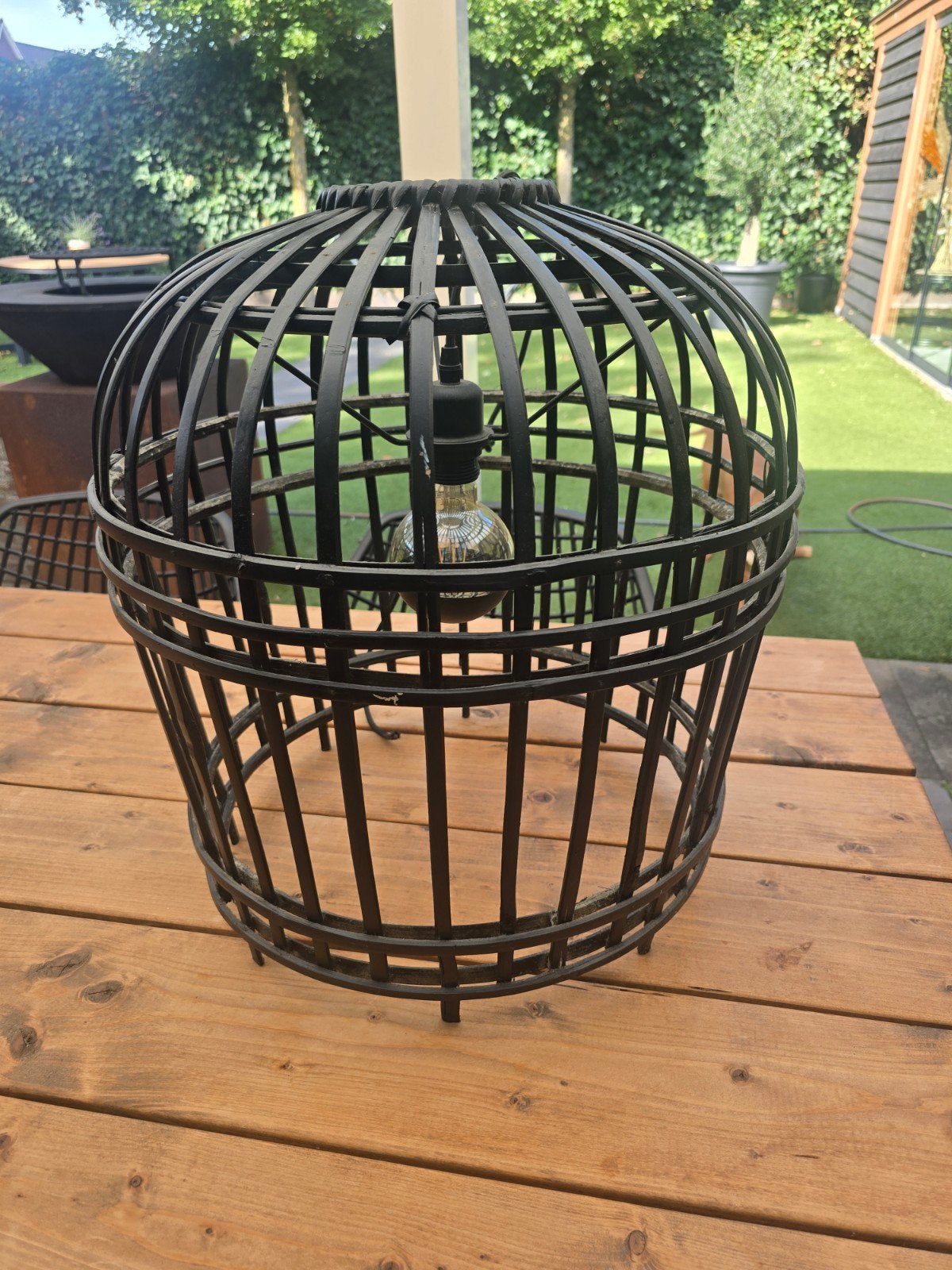 Black bamboo hanglamp, Ophalen