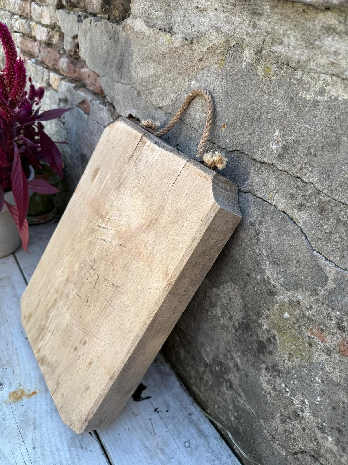 Oude dikke zware snijplank / borrelplank 39x28x6 cm, Antiek en Kunst, Ophalen of Verzenden