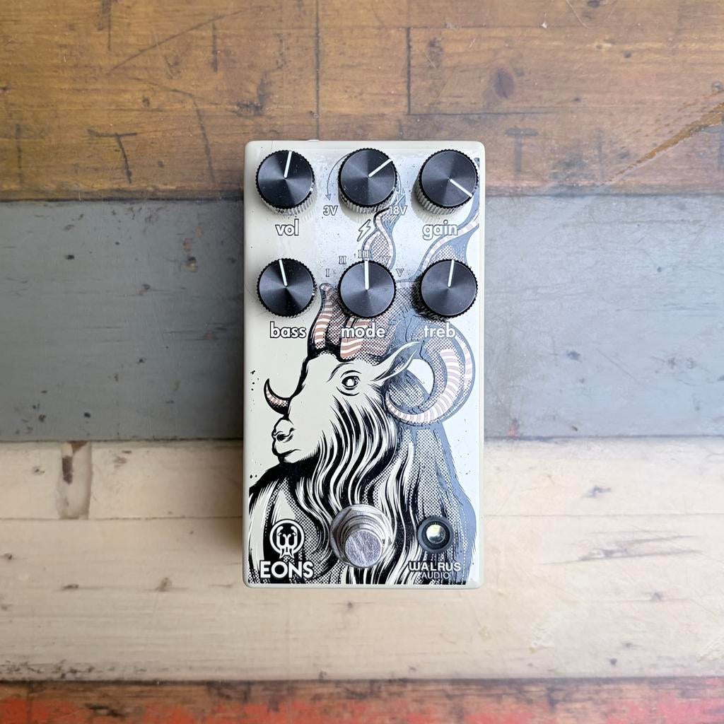 Walrus Audio Eons Five-State Fuzz, Muziek en Instrumenten, Effecten, Zo goed als nieuw, Distortion, Overdrive of Fuzz, Ophalen of Verzenden