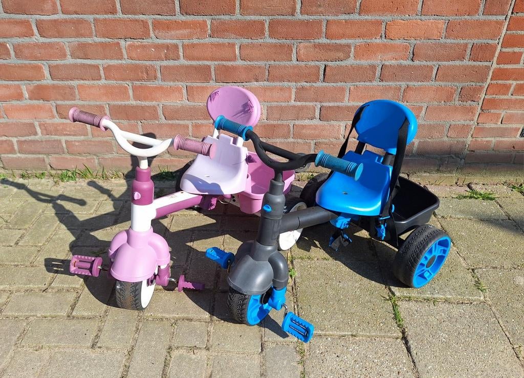 Driewieler blauw en roze met laadbak, Ophalen, Gebruikt