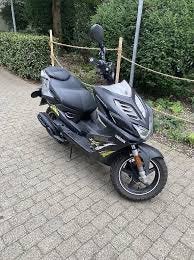 Yamaha aerox naked 2013 kappen gezocht, Ophalen of Verzenden, Benzine, Aerox