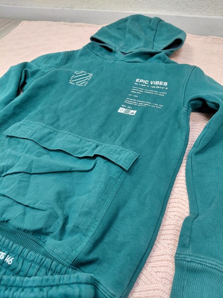 Joggingpak WE Fashion Jongens - Groen, Maat 146, Ophalen of Verzenden, Gebruikt, Maat 146