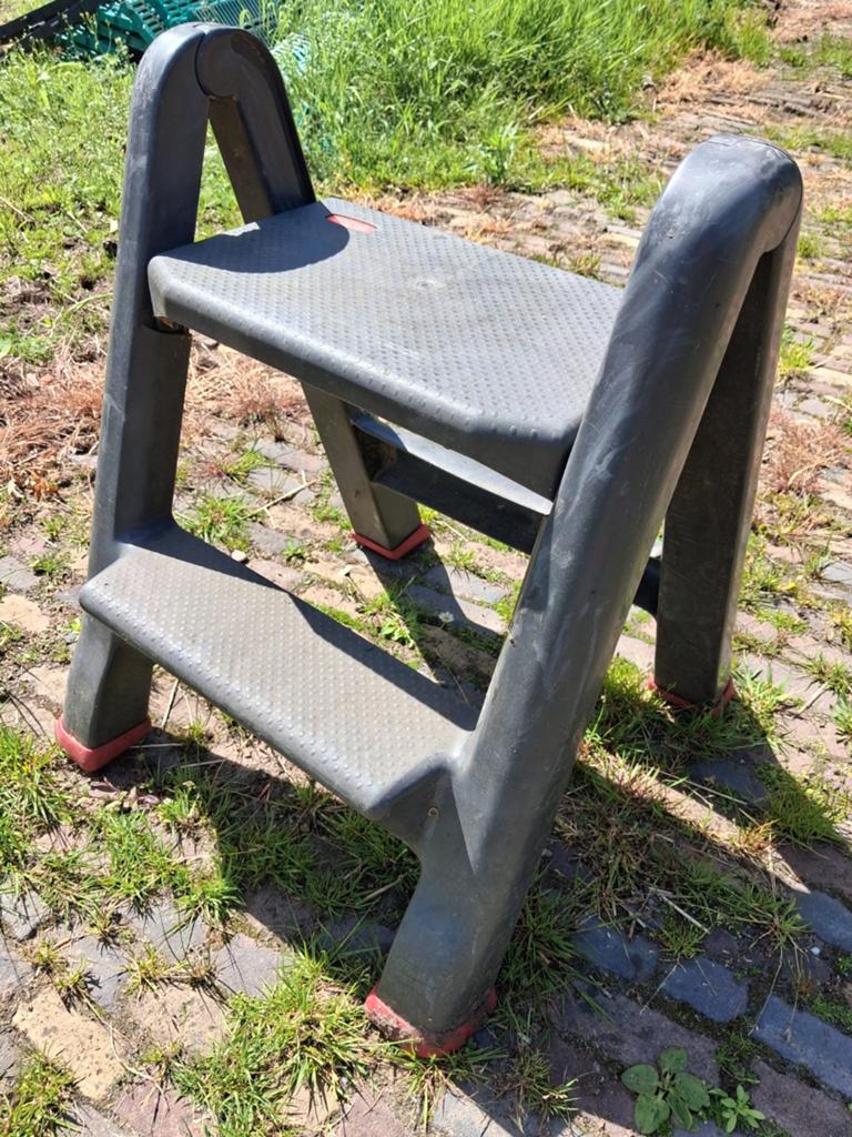 Curver Opstapje / Trapje. Ophalen in Twello of Arnhem, Ophalen, Minder dan 2 meter