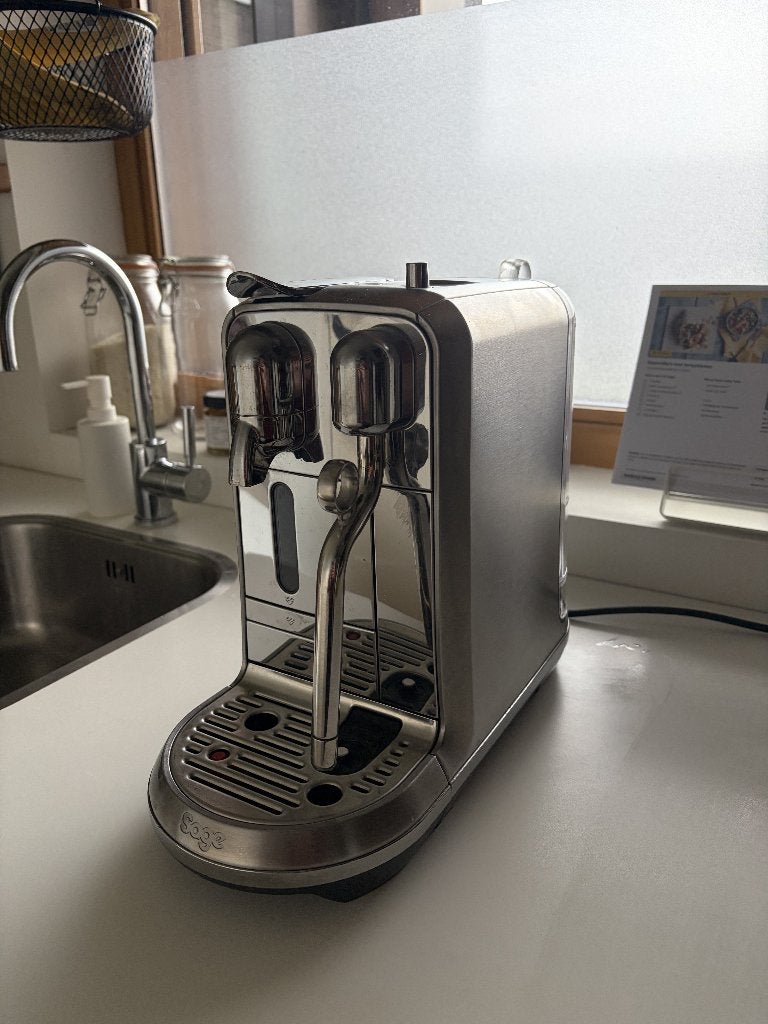 Sage Creatista Plus Nespresso machine rvs koffiezetapparaat