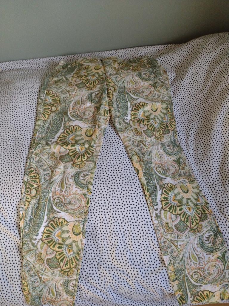 Dames pantalon met bloemmotief - Zara Basic Collection, Maat 38/40 (M), Zo goed als nieuw, Lang, Groen