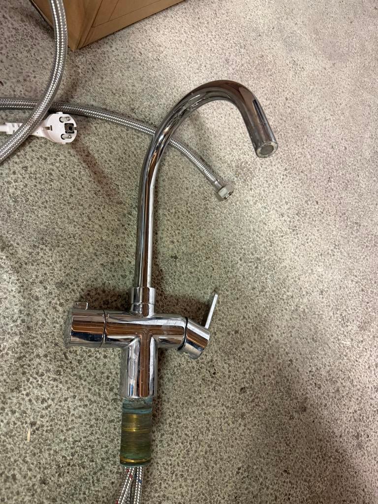 Itho Daalderop kokend water kraan, Ophalen, Gebruikt, Kraan