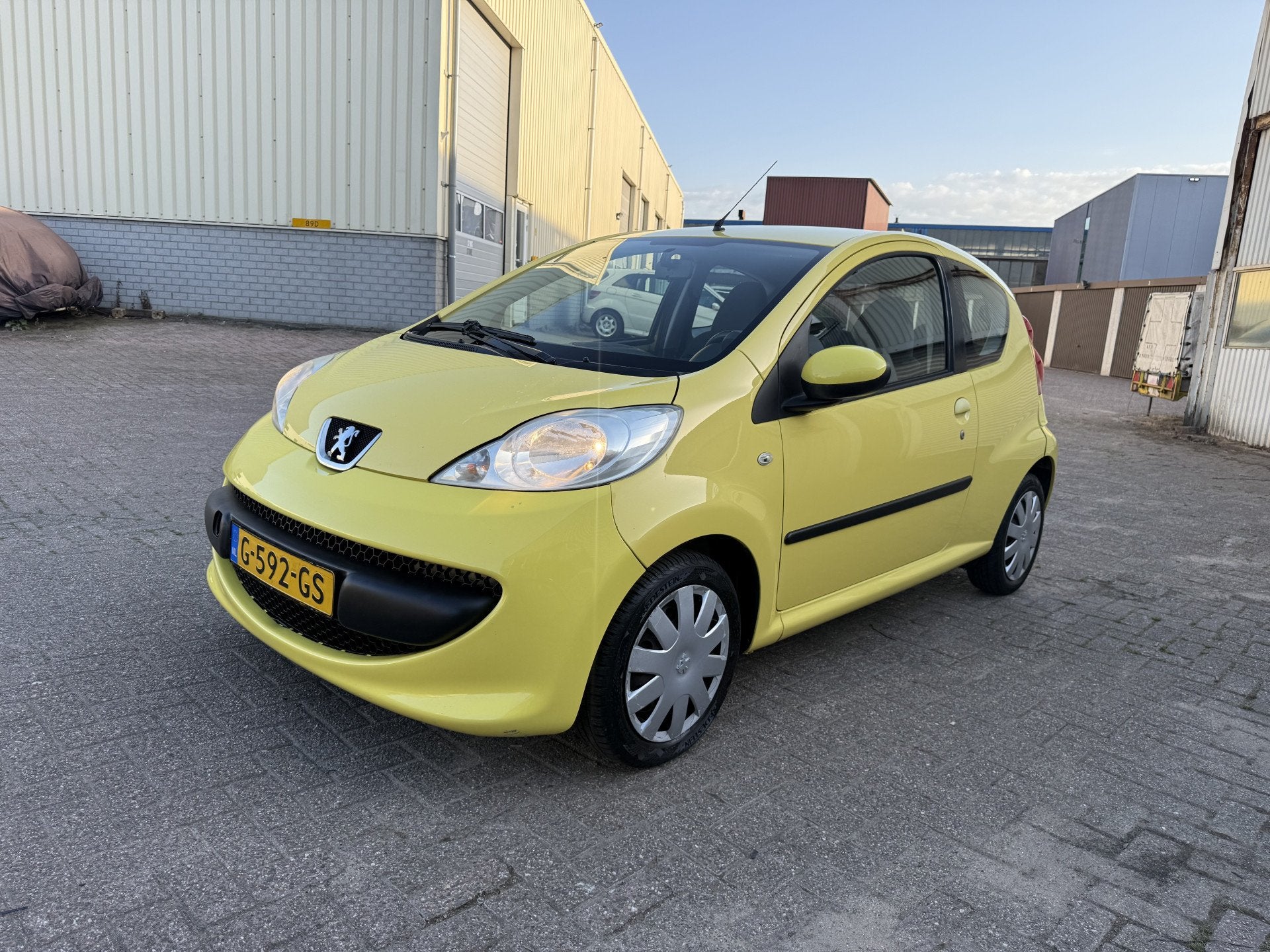 Peugeot 107 1.0-12V XR inruil koopje (bj 2006), Auto's, Voorwielaandrijving, Gebruikt, 4 stoelen, 68 pk