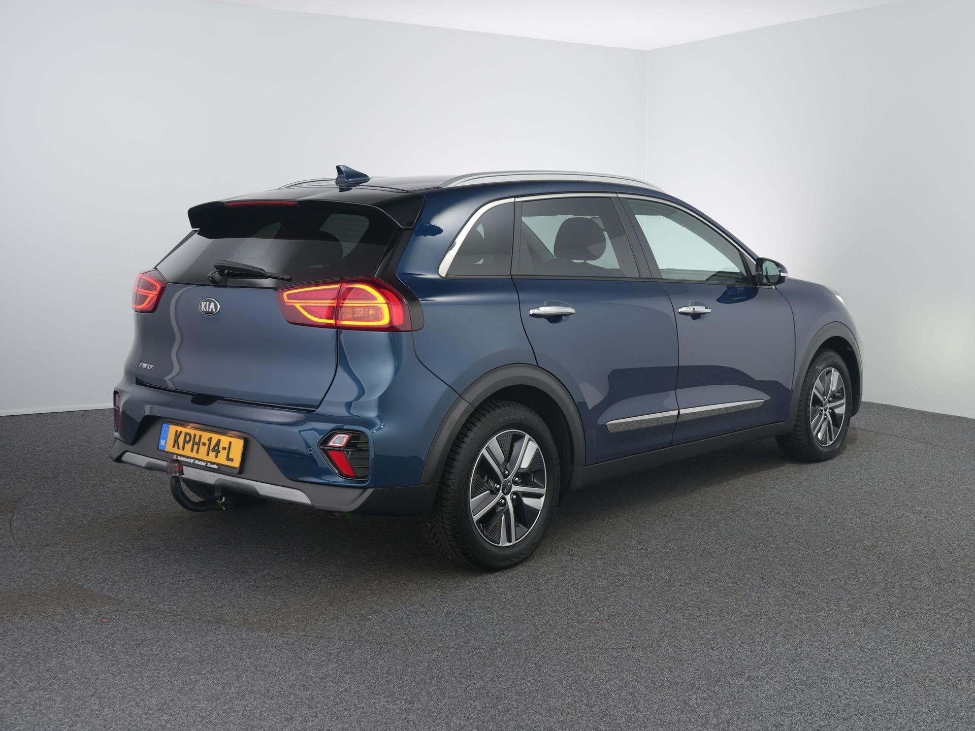 Kia Niro 1.6 GDi PHEV DynamicPlusLine | Pano | Afneembare tr, Gebruikt, Blauw, Leder en Stof, Plug-in hybride