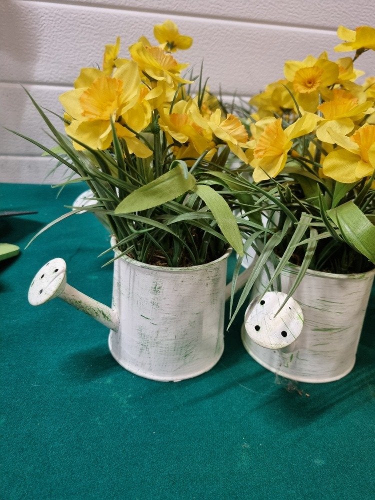 gieters met gele bloemen kunst ter decoratie 9x, Ophalen of Verzenden, 'T Olde Gre-j, Info@toldegrej.nl, Endepoelstraat 20f Didam