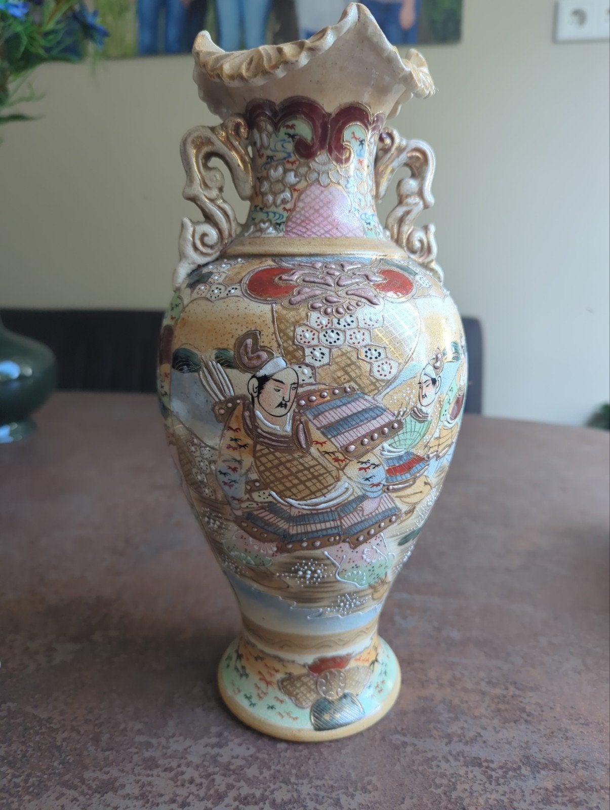Antieke Japanse Satsuma Vaas met Samurai Decoratie, Ophalen of Verzenden