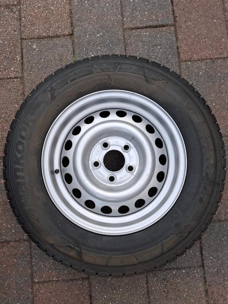 Reservewiel Fendt Opal caravan - Hankook band  195/70R15c, Ophalen, Zo goed als nieuw