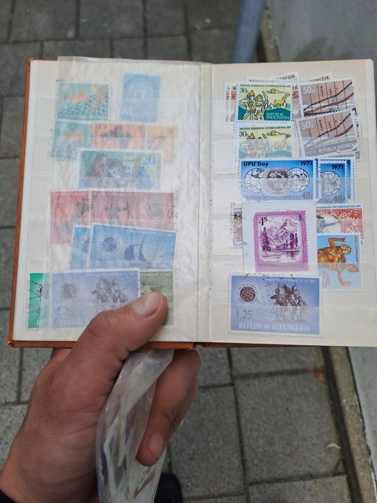 Postzegels  verschillende buitenlandse en Nederlandse, Postzegels en Munten, Postzegels | Nederland, Ophalen of Verzenden