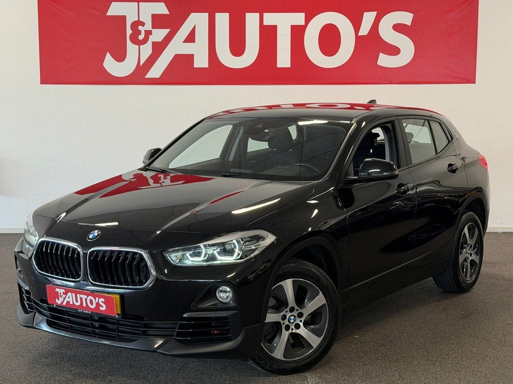 BMW X2 SDrive20i High Executive|NAVIGATIE|CRUISE|ECC AIRCO, Auto's, 1998 cc, Euro 6, 1435 kg, Zwart