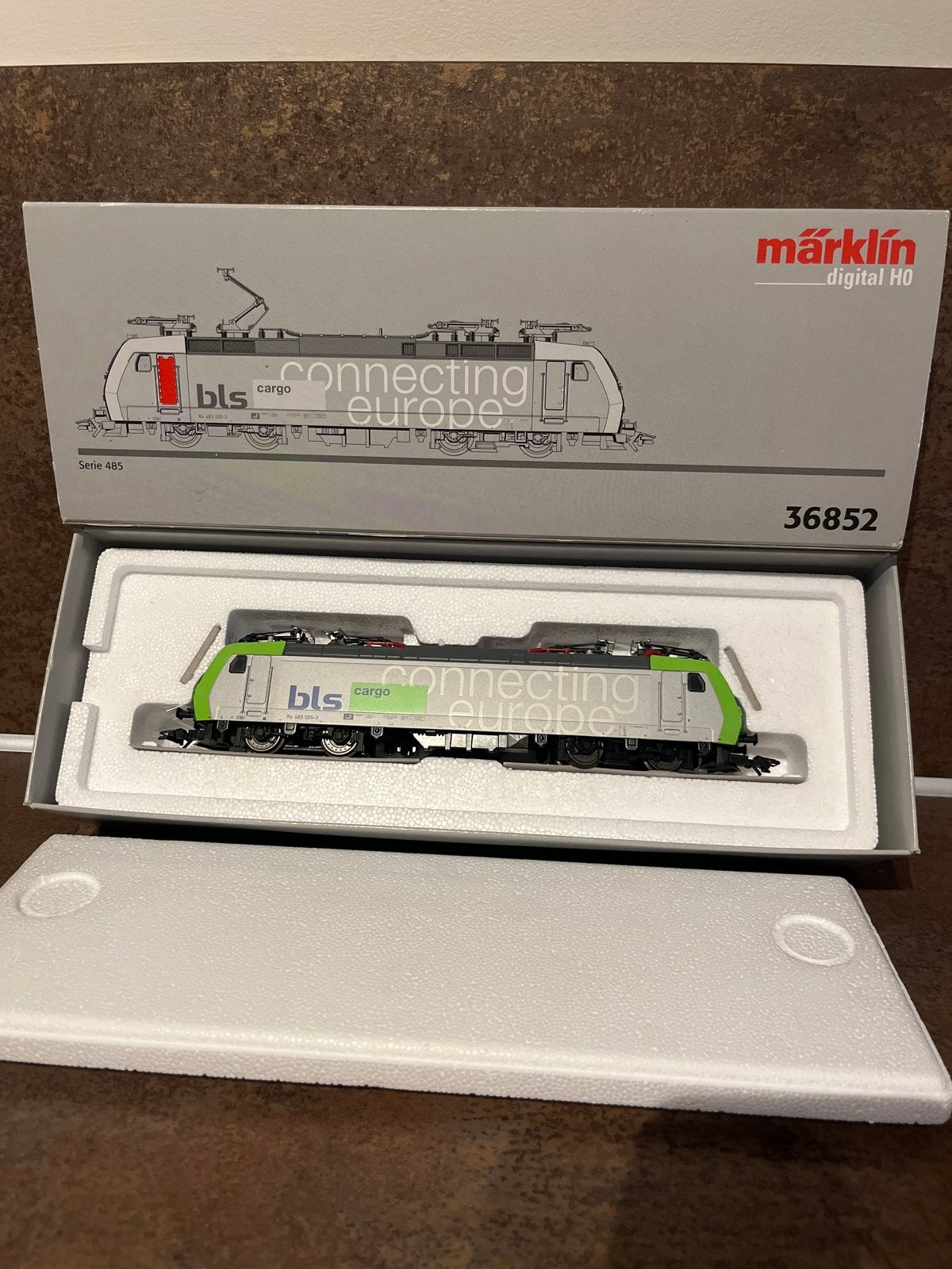Märklin H0 BLS Cargo Re 485 Locomotief 36852, Wisselstroom, Locomotief, Nieuw, Ophalen of Verzenden