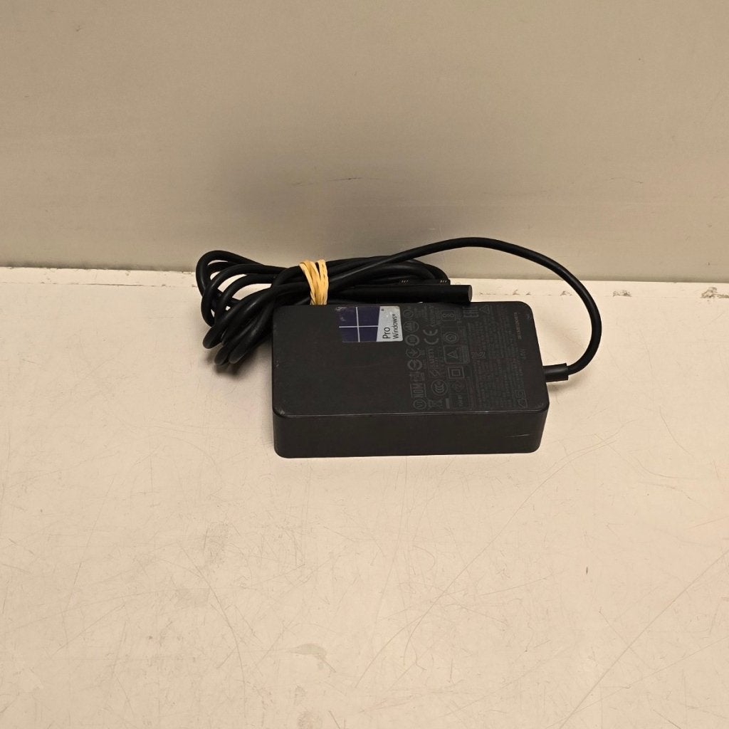 Microsoft Surface Pro 11  | 256GB (838801), Microsoft Nederland B.V., Info@naw.nl, Evert van de Beekstraat 354, 1118 CZ Schiphol, Nederland