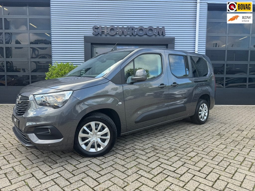 Opel Combo Tour 1.2 Turbo L2H1 Edition 7-ZITS|CRUISE|APPLECA, Voorwielaandrijving, Stof, 7 stoelen, Bedrijf