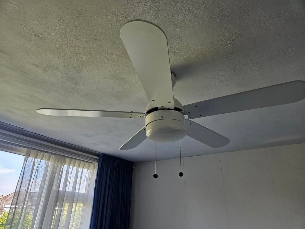 Plafondventilator met lamp (SMC MD52V) – 5 bladen – werkend, Ophalen, Gebruikt, Klassiek, Overige materialen