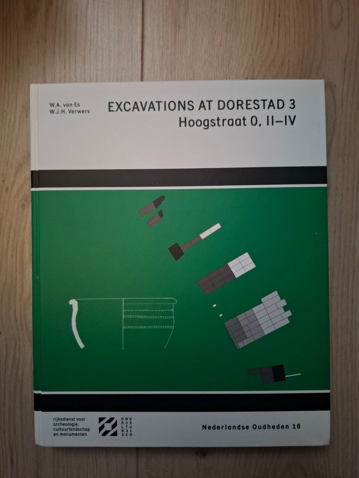 Excavations at Dorestad 3 - Hoogstraat 0, II-IV, Ophalen of Verzenden, Zo goed als nieuw, W.A. van Es, W.J.H. Verwers, Geesteswetenschap