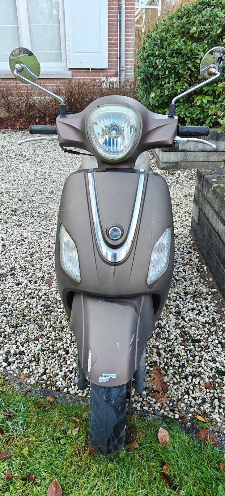 Sym Fiddle III Scooter - Bruin, Gebruikt, Maximaal 45 km/u, Ophalen of Verzenden, Benzine