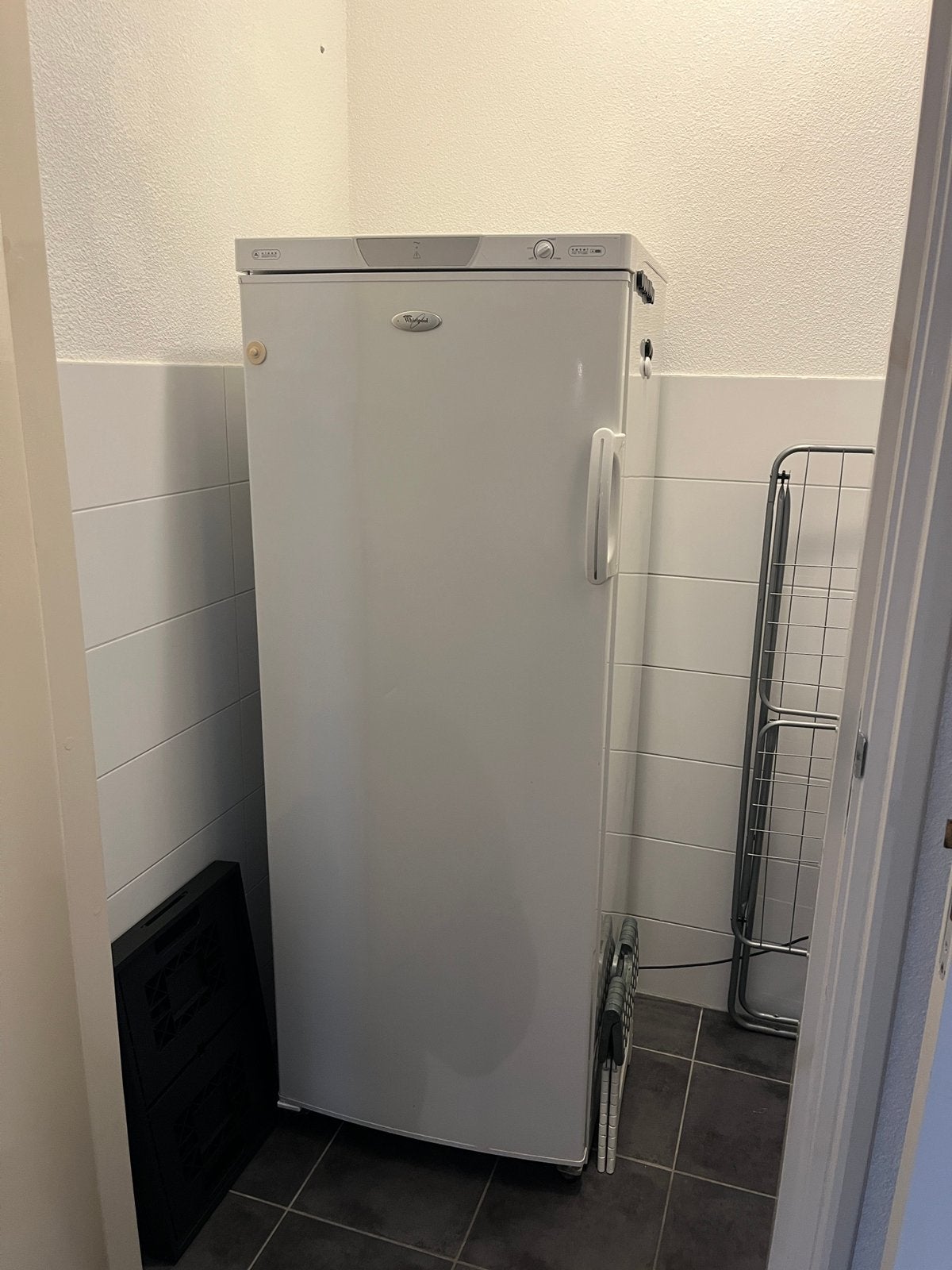 Whirlpool Vrieskast met 6 lades no frost, Ophalen, 200 liter of meer, Met aparte vriezer, Zo goed als nieuw