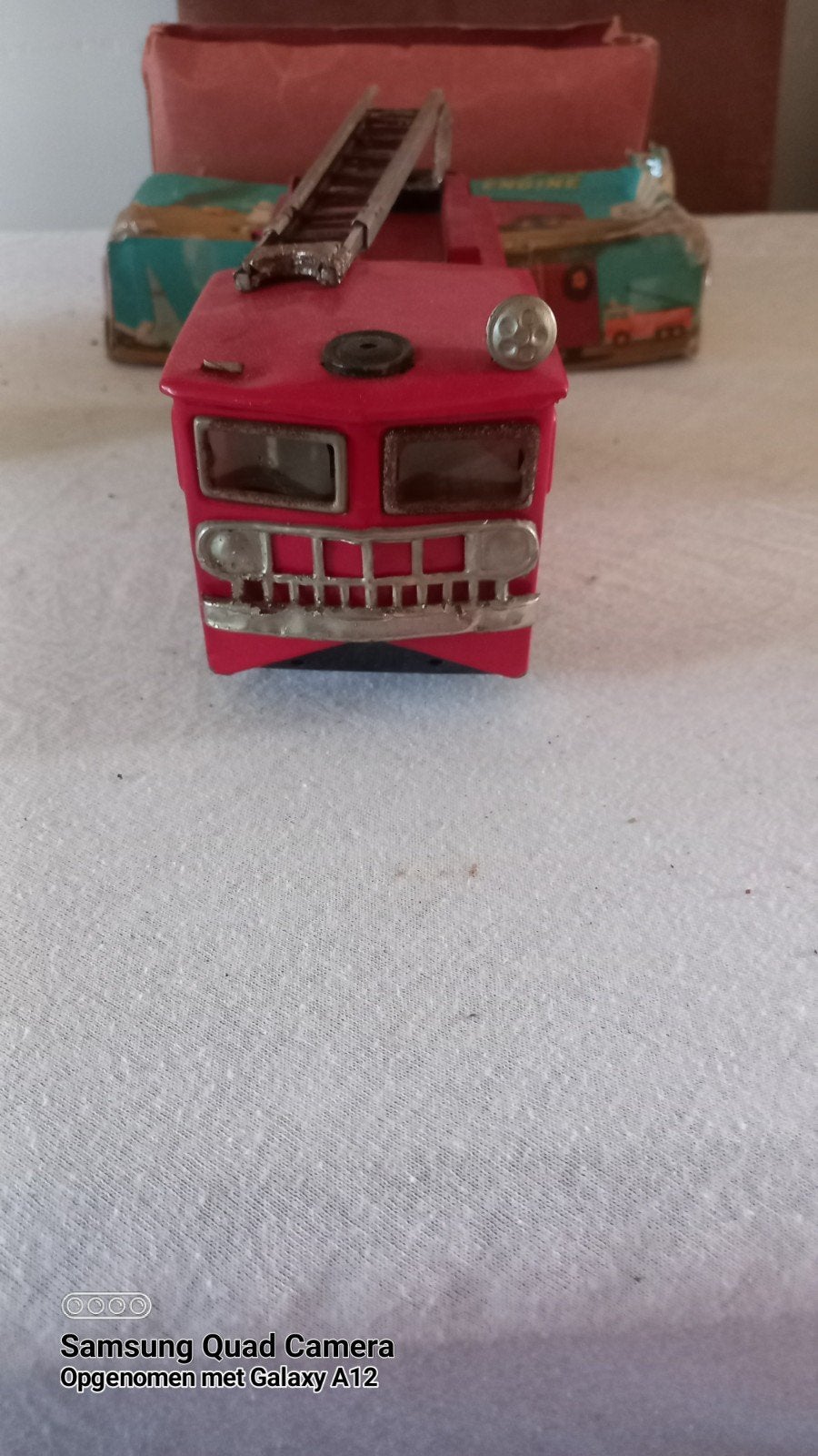 Vintage blikken speelgoed: brandweerwagen en caravan, Ophalen of Verzenden, Gebruikt