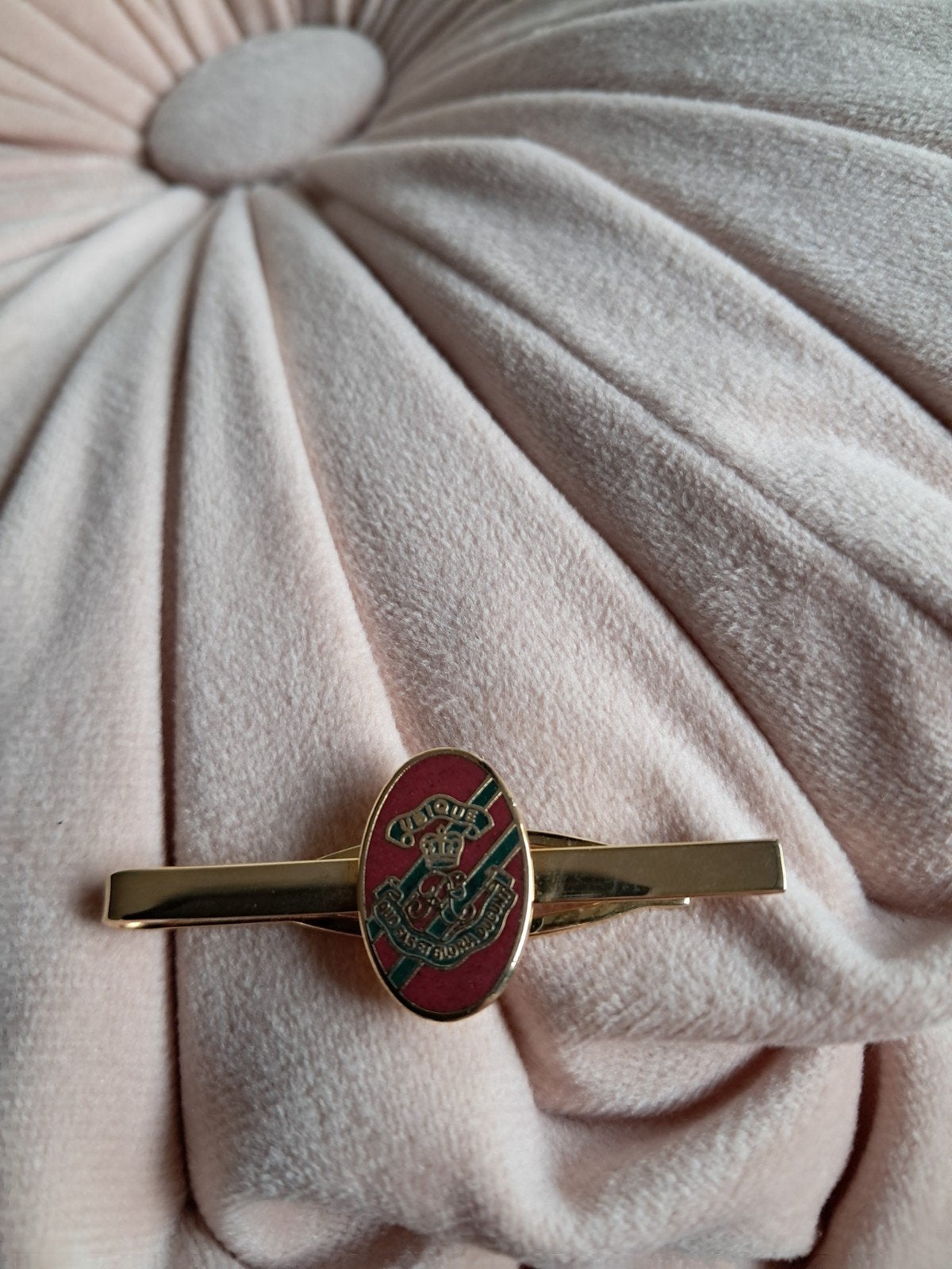 Vintage dasspeld Royal Artillery, Ophalen of Verzenden