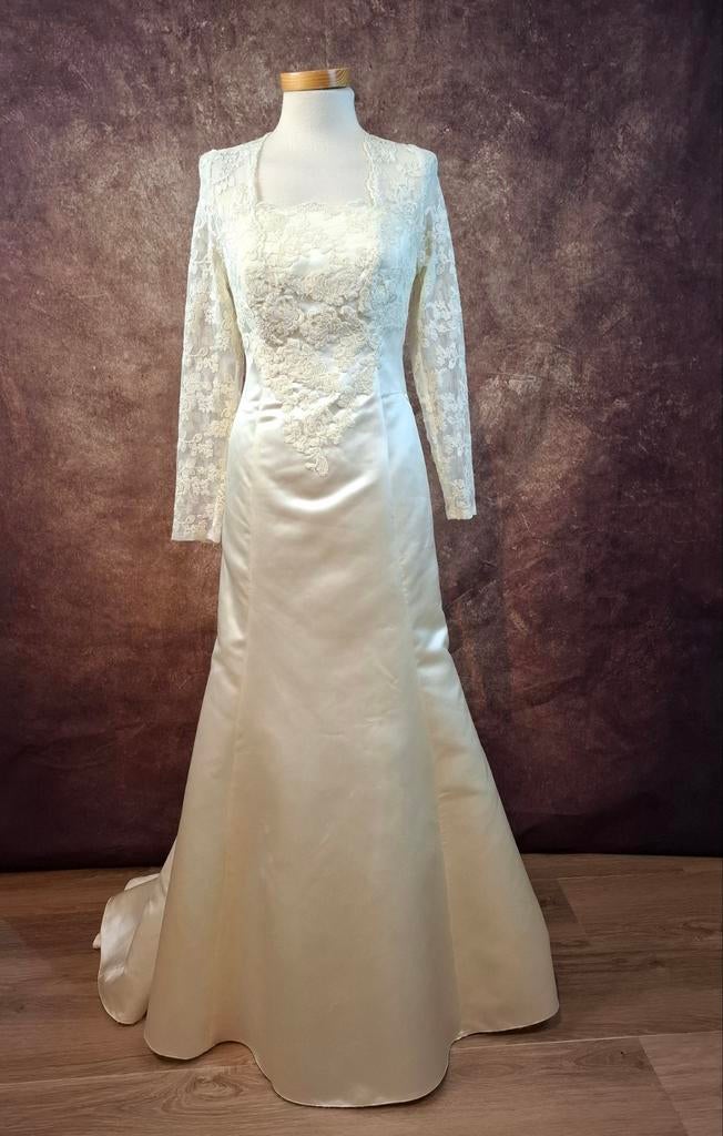 Supergave vintage bruidsjurk trouwjurk mt 36, Kleding | Dames, Carnavalskleding en Feestkleding, Zo goed als nieuw, Kleding, Huwelijk