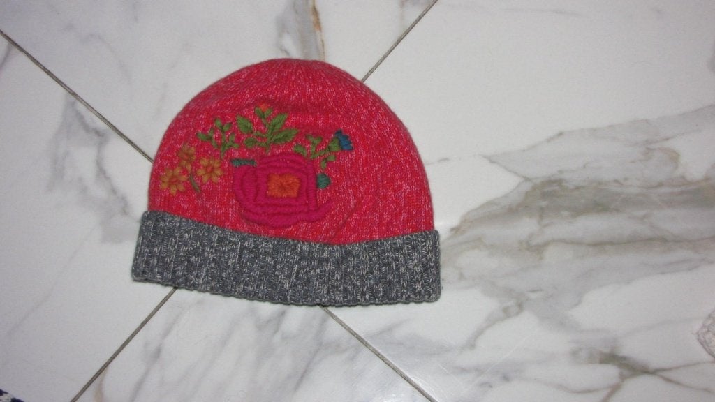 98-104 OILILY muts, Ophalen of Verzenden, Zo goed als nieuw, Meisje, Overige typen