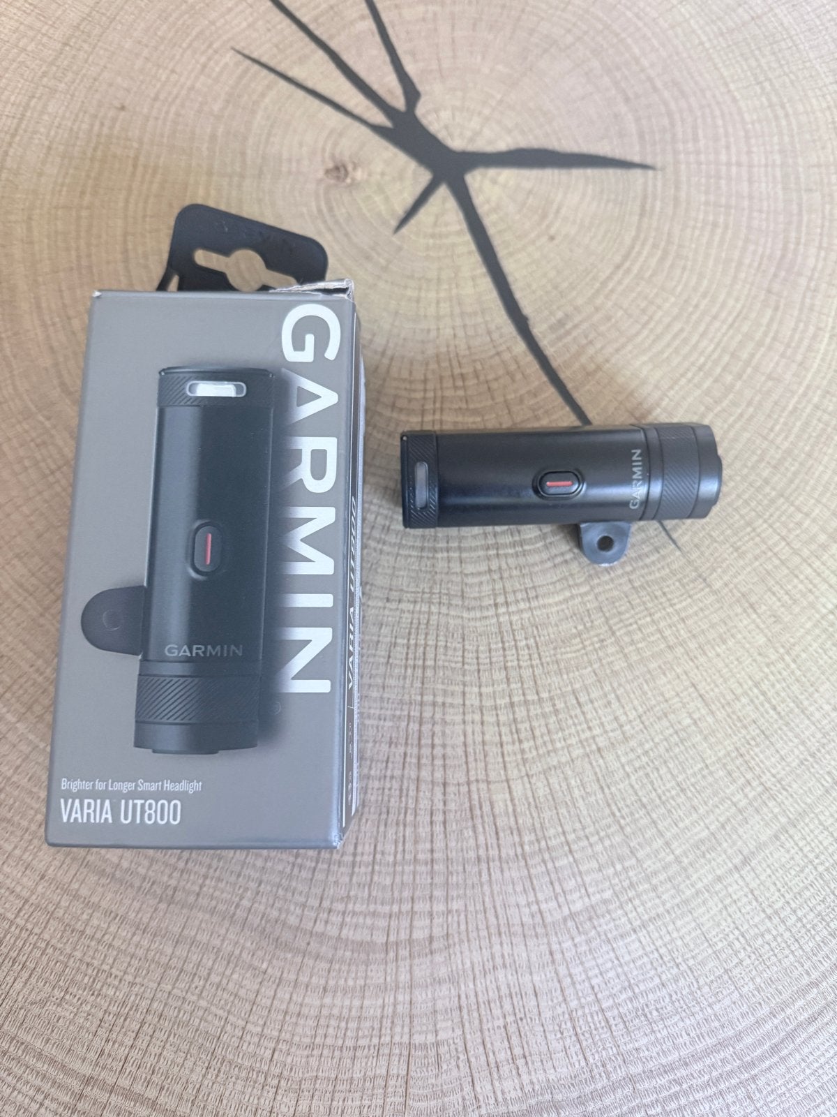 Garmin Varia UT800, Fietsen en Brommers, Gebruikt, Verzenden, Voorlicht, Oplaadbaar