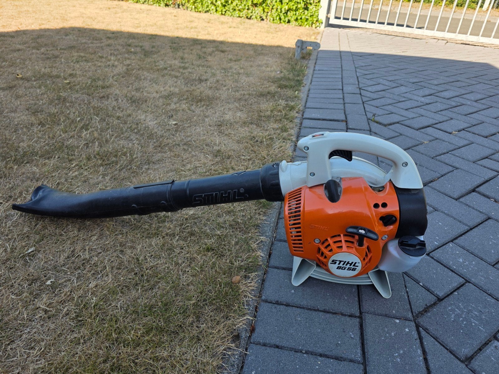 Stihl BG56 Bladblazer - Zo goed als nieuw, Handgedragen, Ophalen of Verzenden, Zo goed als nieuw, Stihl