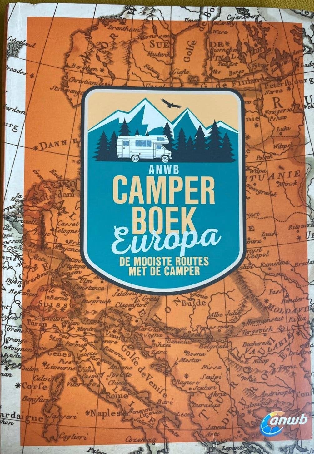 ANWB Camperboek Europa: De mooiste routes met camper, Ophalen, Europa, Zo goed als nieuw, Reisgids of -boek