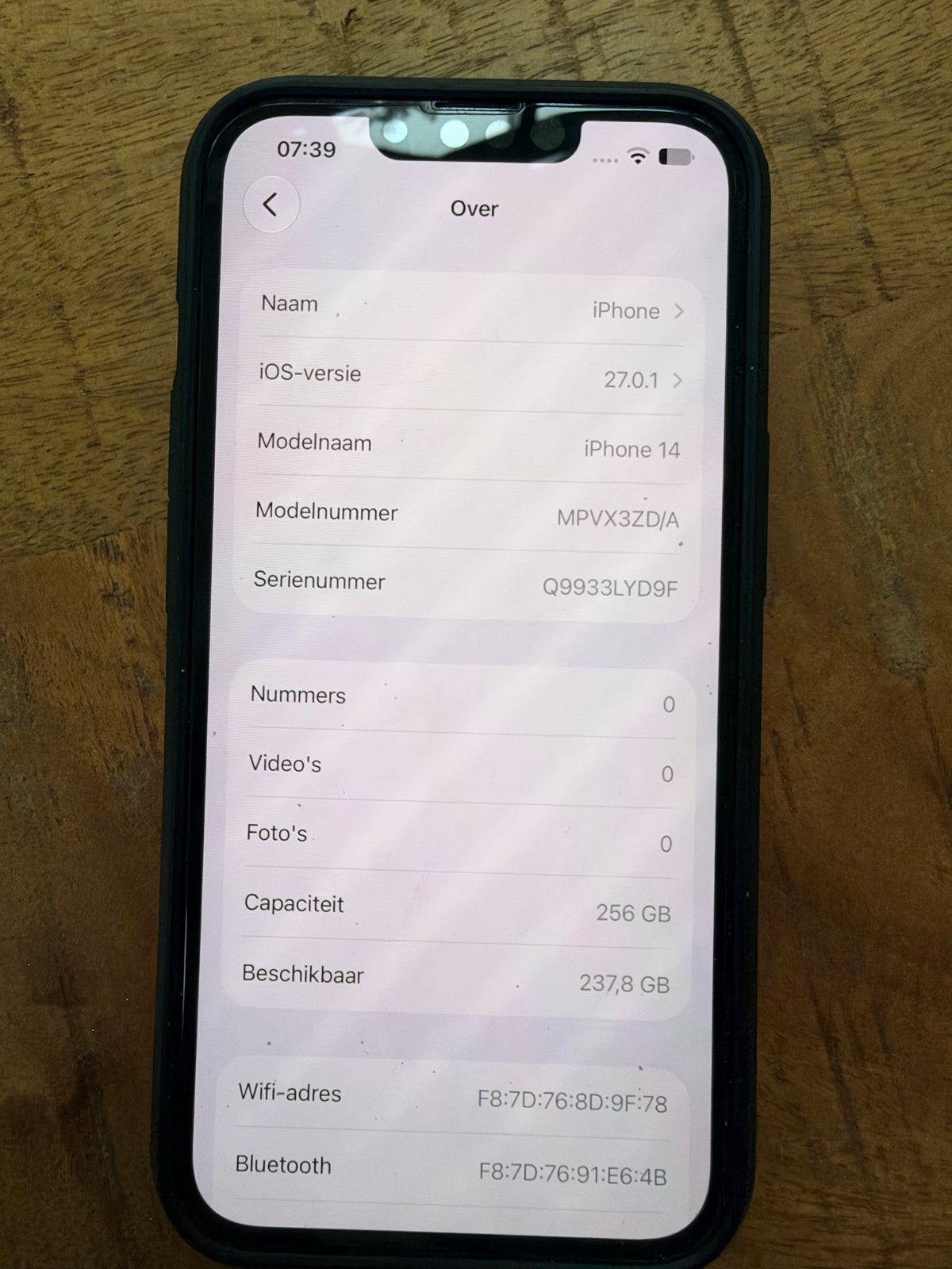 iPhone 14 256GB met accessoires en R2B pashoesje, Gebruikt, 84 %, Zonder simlock, Zonder abonnement