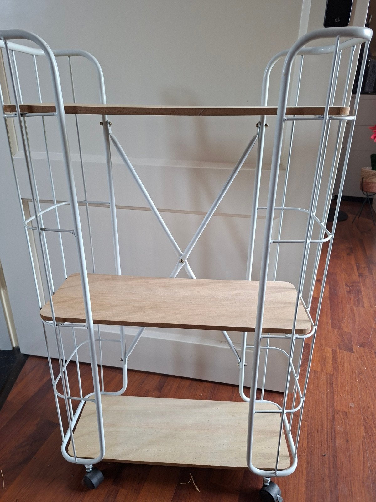 Kleine bakkerskar met 3 planken en wieltjes, Ophalen of Verzenden, Gebruikt