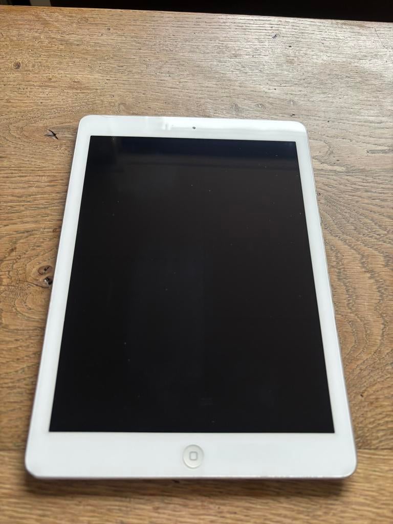 iPad Air, 2013, 16GB, zilver met witte voorkant, 11-inch, Computers en Software, Apple iPads, Gebruikt, Wit, Apple iPad Air, 11 inch