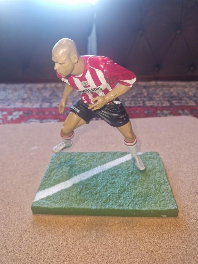 POP Van voetballer ALEX VAN PSV in zeer goede staat, Ophalen of Verzenden, Zo goed als nieuw, PSV, Vaantje of Sjaal