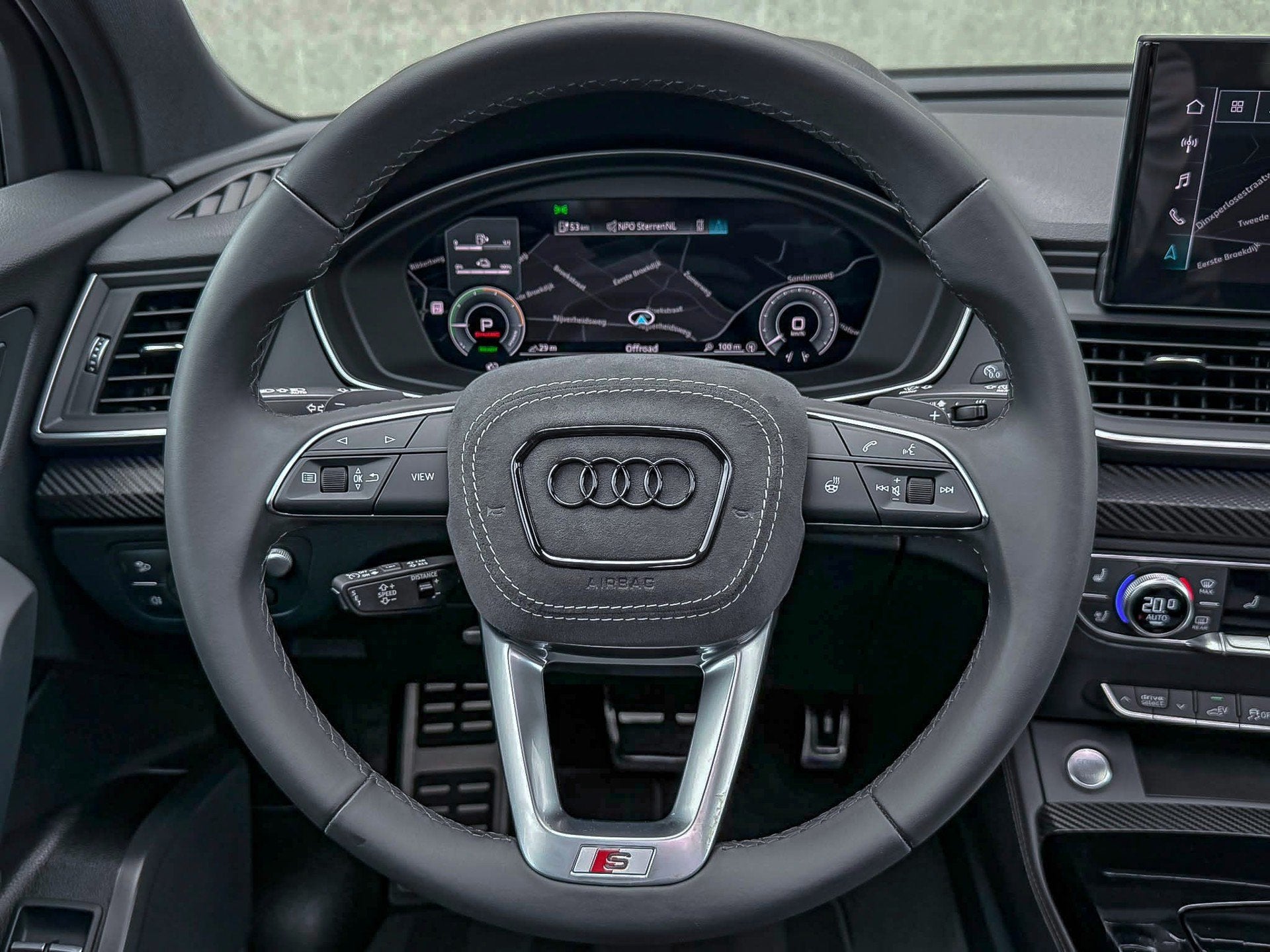 Audi Q5 55TFSI e 367pk Quattro Competition S Edition S-Line, Auto's, Audi, Automaat, Dealer onderhouden, Gebruikt, 4 cilinders