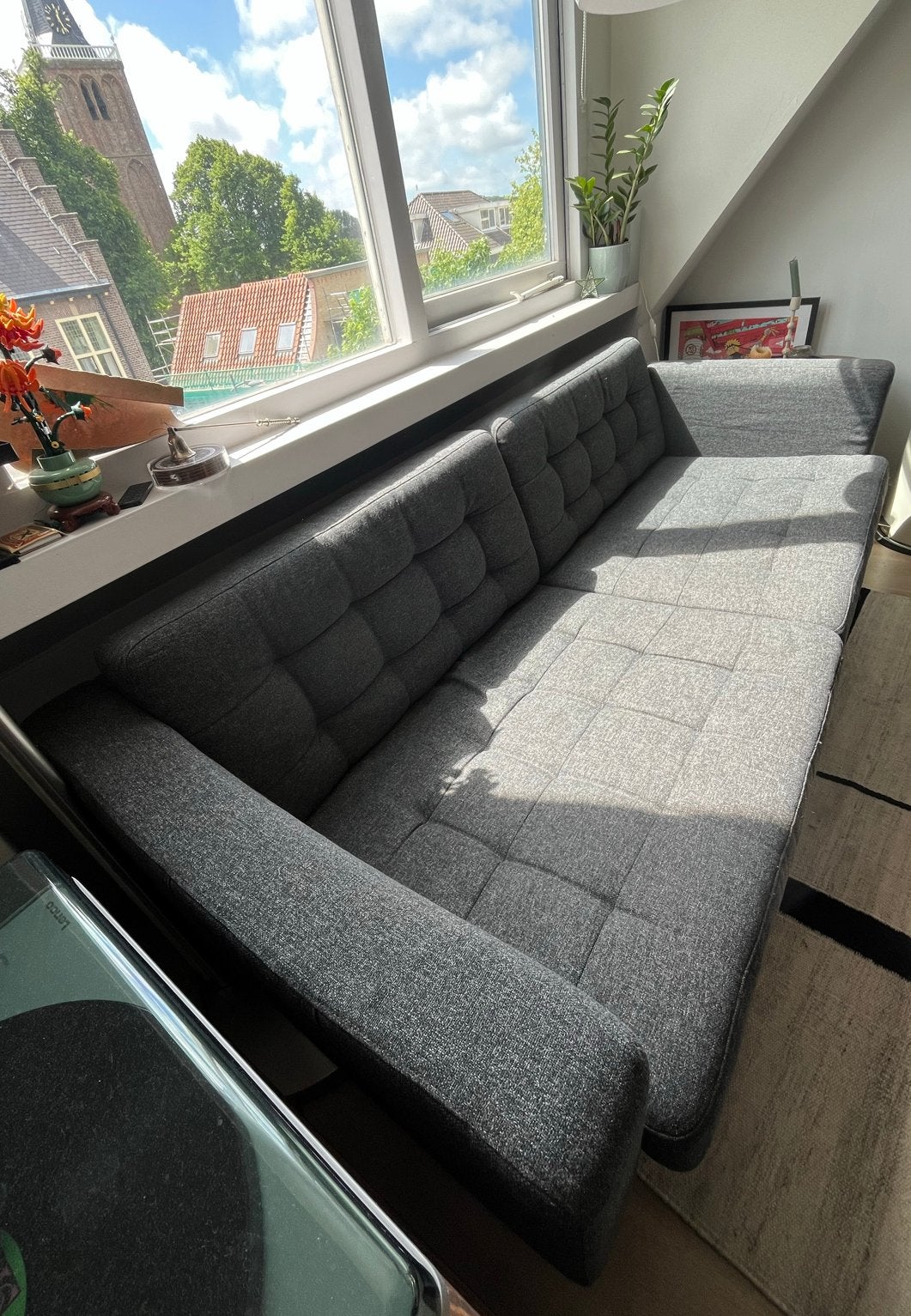 Moderne grijze tweezitsbank - Zo goed als nieuw, 150 tot 200 cm, Tweepersoons, 75 tot 100 cm, Ophalen of Verzenden