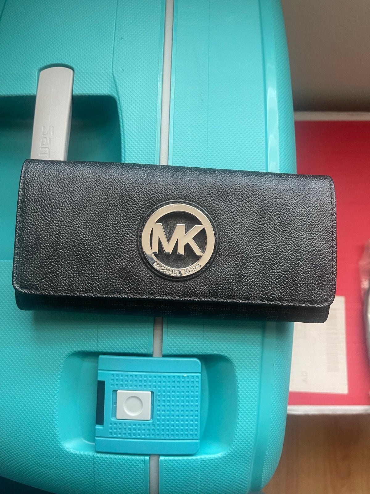 Nieuw Michael Kors portemonnee zwart met MK logo, Ophalen of Verzenden, Nieuw, Zwart, Overige merken